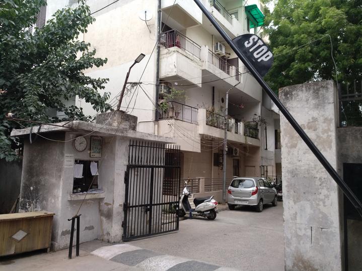 3 BHK Flat Apartment House For Rent In Ek Jot Apartment Pitampura Delhi