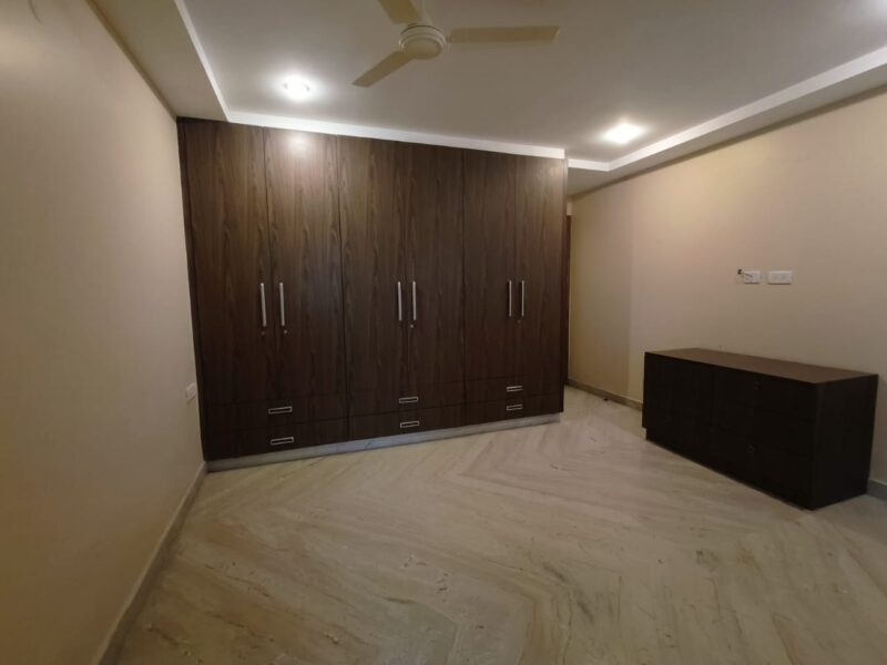 4 BHK Builder Floor For Sale In Sainik Vihar Pitampura Delhi