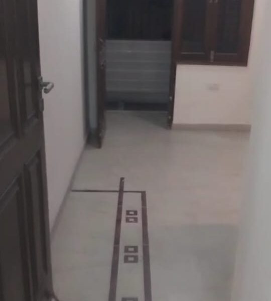 3 BHK Upper Ground Builder Floor For Sale In Rajdhani Enclave Pitampura Delhi
