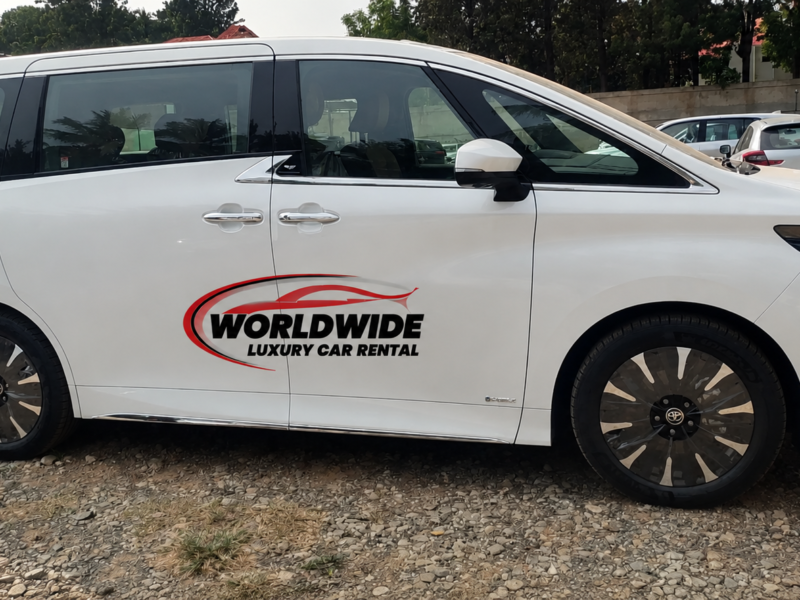 Premium Toyota Vellfire Available for VIP Airport Pickup & Drop