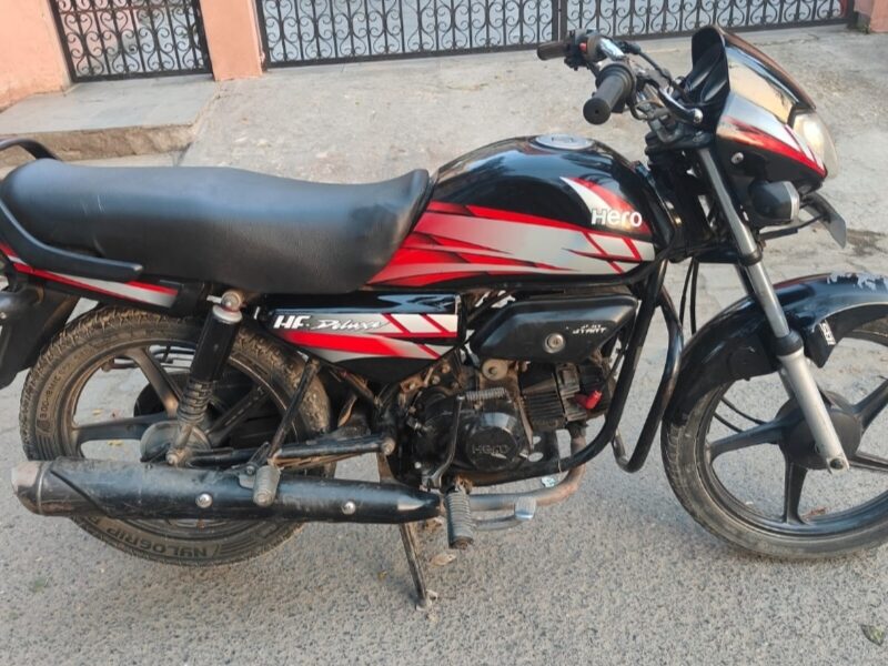 Used HF Delux 2017 For Sale In Delhi