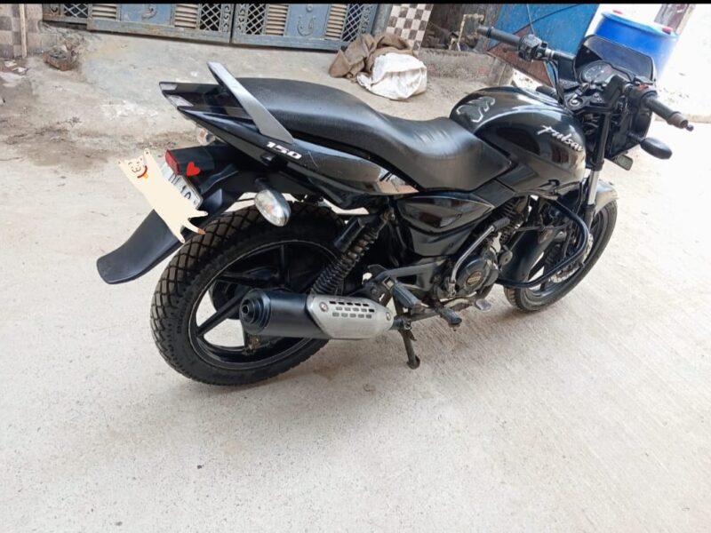 Second Hand Bajaj Pulsar 150cc 2018 For Sale In Delhi