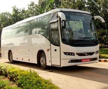 Luxury Volvo Bus Hire Jaipur for Group Travel