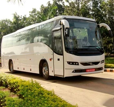 Luxury Volvo Bus Hire Jaipur for Group Travel